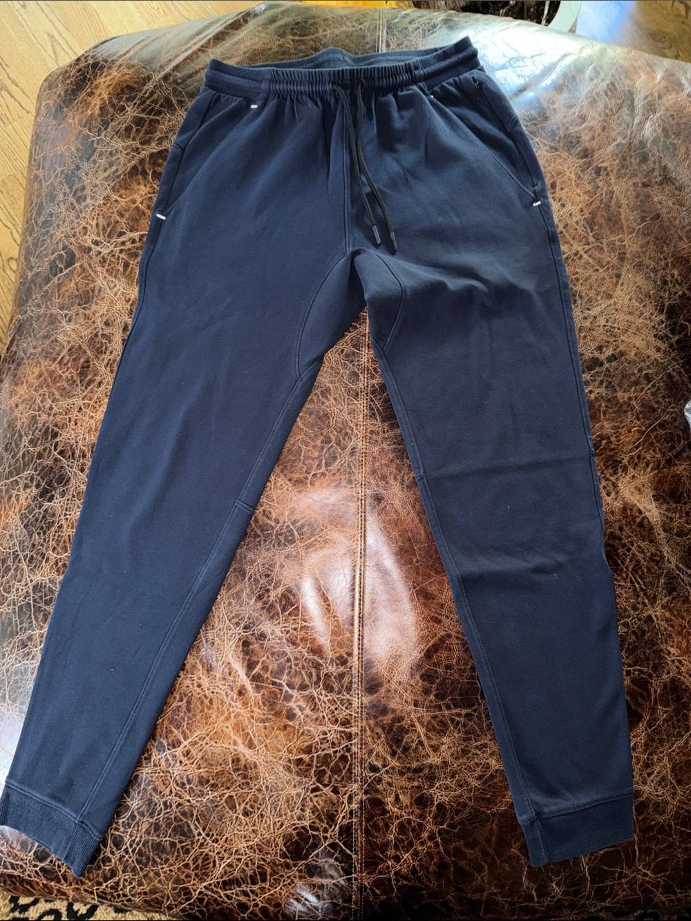 Old Navy Dynamic Fleece Men’s Navy Drawstring Jogger Pants
